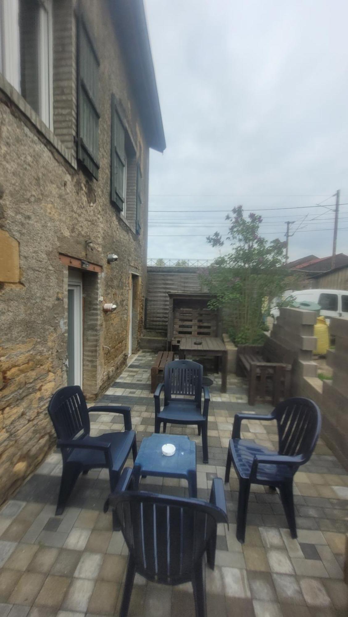 Charmant Appartement Charency-Vezin Buitenkant foto